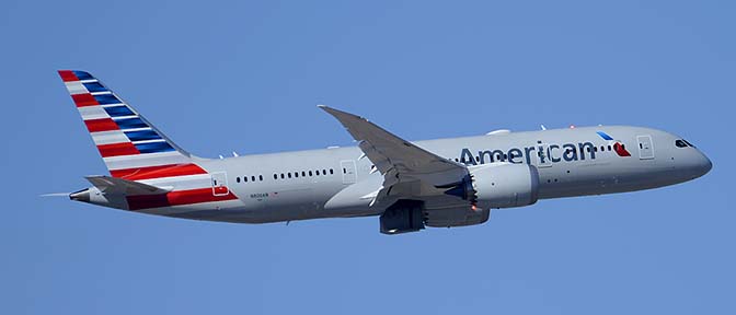American Airlines' Boeing first 787-823 N800AN, Phoenix Sky Harbor, March 5, 2015